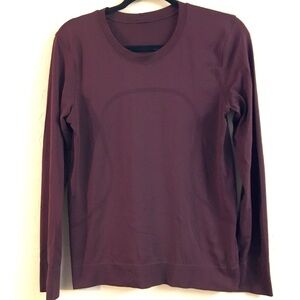 Lululemon Long Sleeve T Shirt Medium Burgundy Sporty Athletic Gym Yoga Workout